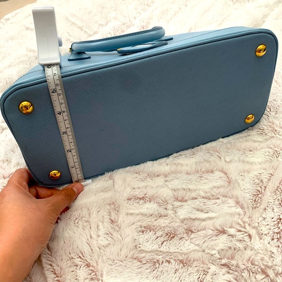 Prada Saffiano Lux Astrale - Picture 11 of 16